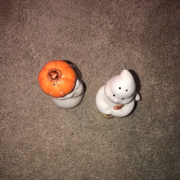 King May China Salt & Pepper Shaker Set Halloween Ghost‎ Pumpkin - Picture 6 of 12